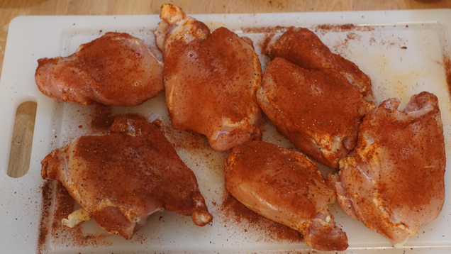 Illustration for article titled Cooking with EssExTee: Paprika Chicken